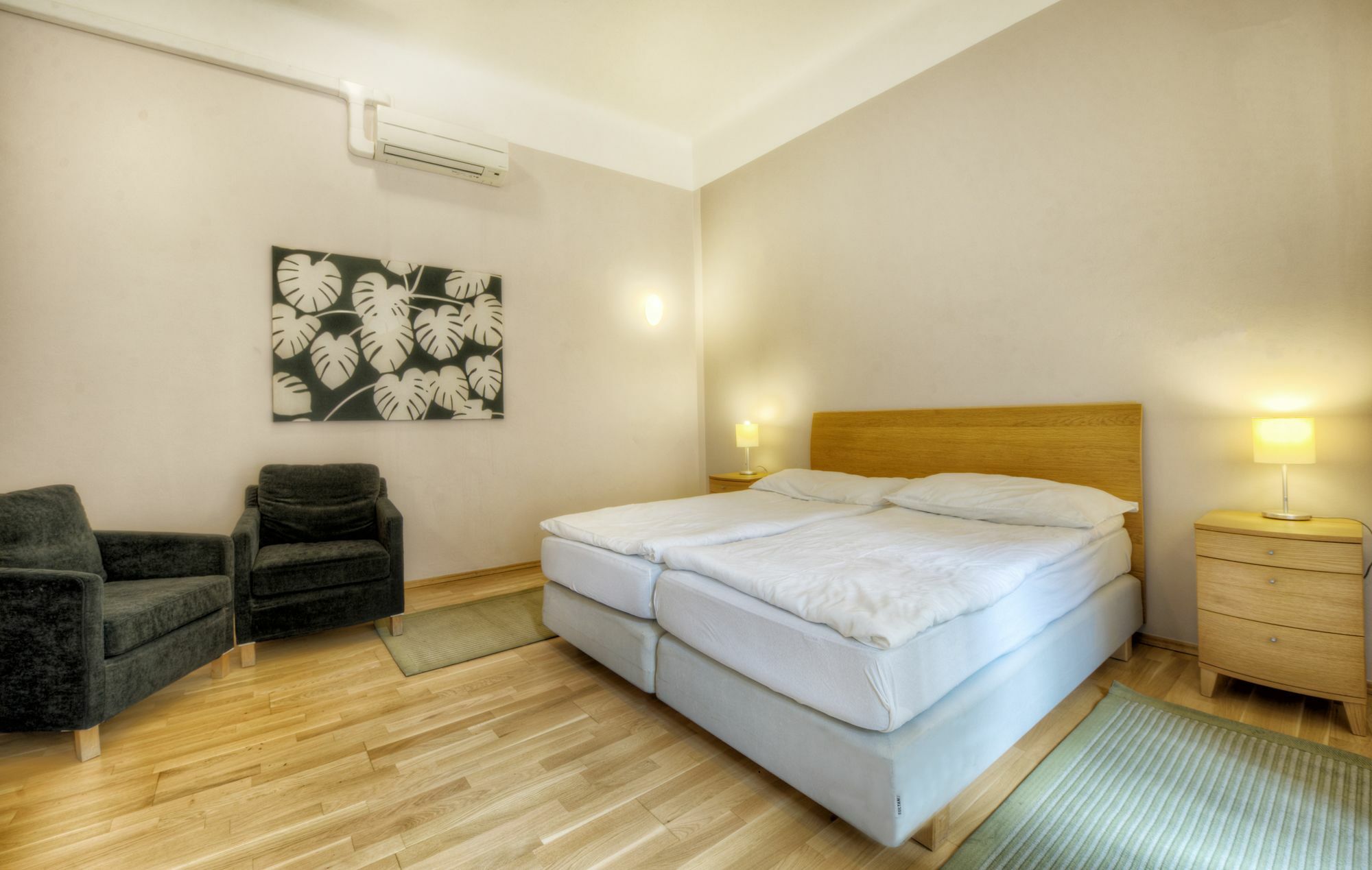 Aparthotel St Havel Old Town
